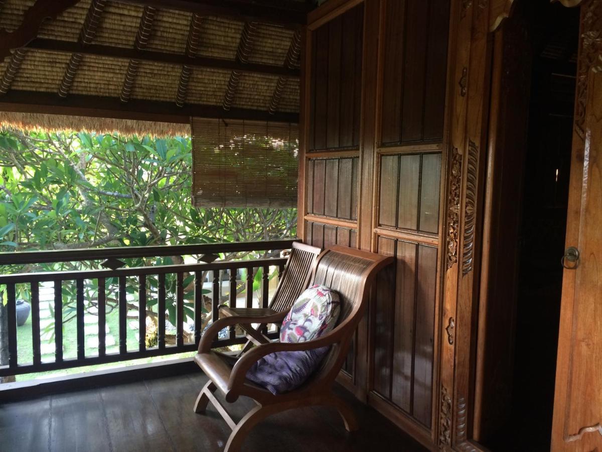 Bed and Breakfast Singko Lovina Exterior foto