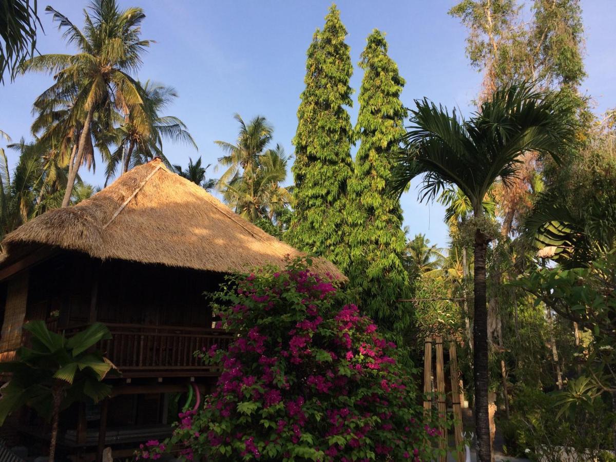Bed and Breakfast Singko Lovina Exterior foto