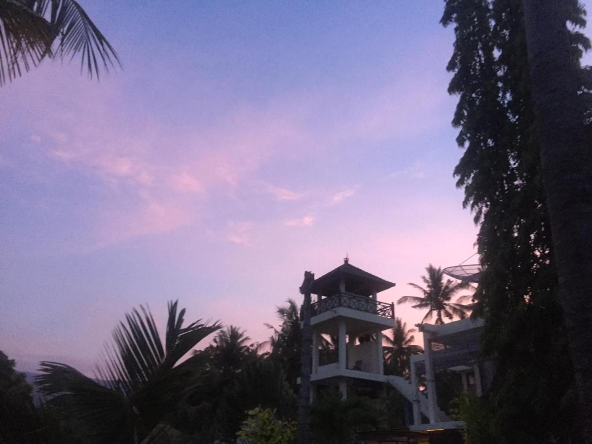 Bed and Breakfast Singko Lovina Exterior foto